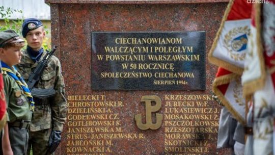 1 sierpnia 1944 r., w Warszawie wybuchło powstanie, w którym walczyli także ciechanowianie. Zginęli za wolność Ojczyzny
