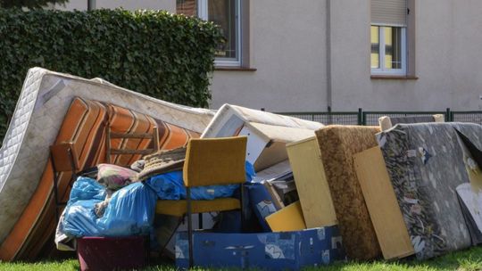 12 wersalek - rekord wiosennej zbiórki odpadów wielkogabarytowych