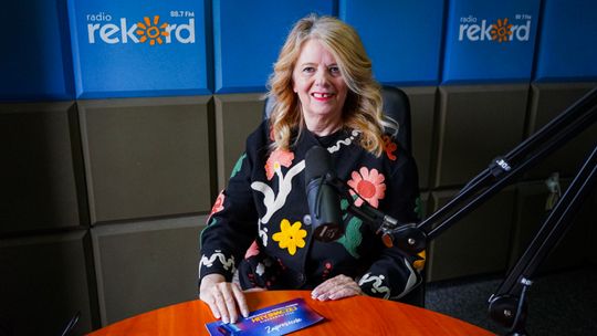 Alicja Gąsiorowska w studiu Radia rekord Mazowsze