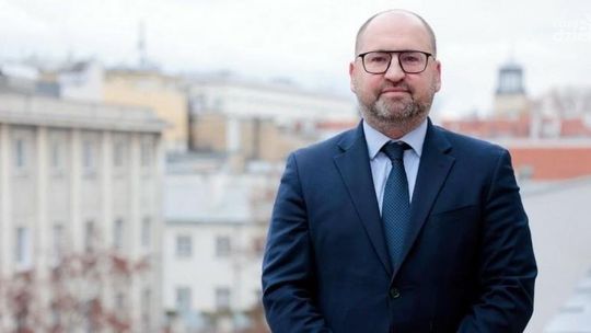 Adam Bielan: Deklaruję, że ośrodki dla migrantów będą likwidowane
