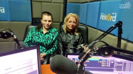Agnieszka Sobiesiak, Dorota Czarnecka, Stowarzyszenie Autentyczni i sobotni bal karnawałowy