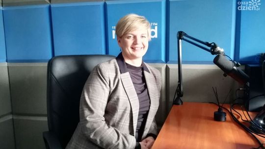 Alicja Wodzyńska: Warto czytać między wierszami