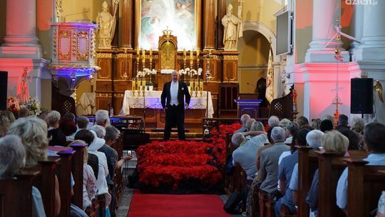 Arie i duety operowo-operetkowe zabrzmią w murach ciechanowskiego zamku