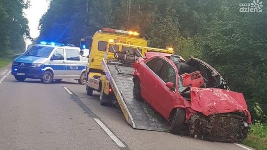 Bardonki. Nie żyje młody kierowca