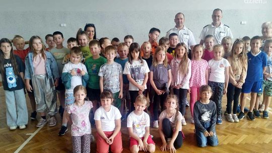 Bezpieczne wakacje na rowerze – porady dzielnicowych z Mławy