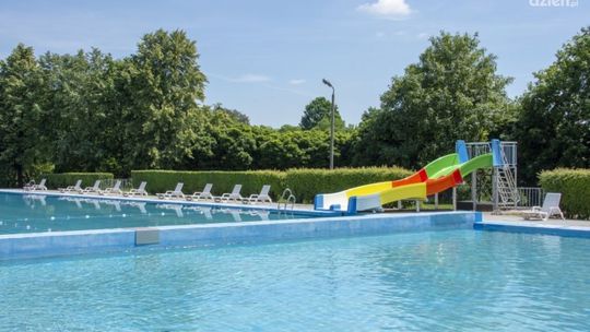 Ciechanów. Basenowy pomysł Radnego Rackiego