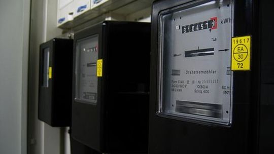 Ciechanów oszczędza wiecej prądu niż trzeba