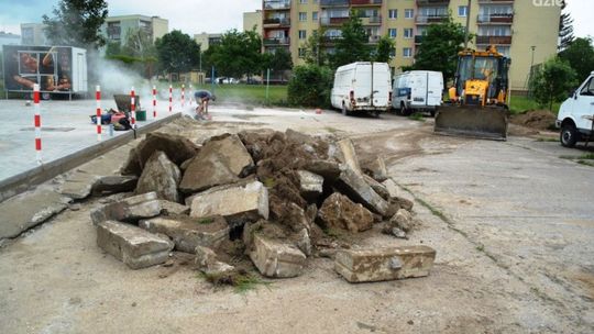 Ciechanów. Ruszyła rozbudowa parkingu przy ul. Reutta