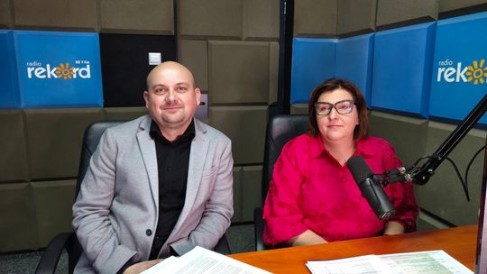 Aneta Głuszniewska i Rafał Porębski w studiu Radia rekord Mazowsze