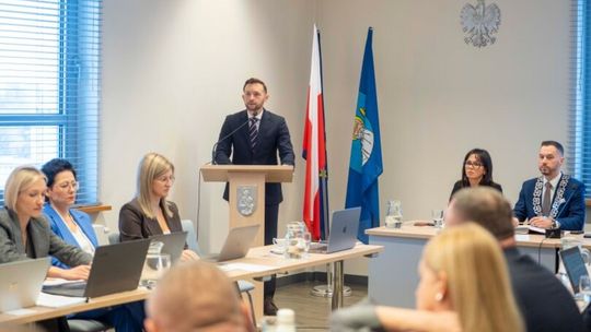 Ciechanów uchwalił budżet. Rekordowe 450 mln po stronie dochodów!