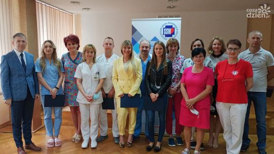 Ciechanowianie w szpitalu tymczasowym