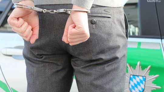 Ciechanowianin poszukiwany listem gończym trafił w ręce policji