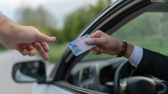 Co z Mandatem? Prokuratura potwierdziła, kto miał 2 promile powodując kolizję w Nowym Mieście
