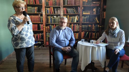Czy niewinne zachowania prowadzą do uzależnień? Ciekawe spotkanie w Bibliotece Publicznej w Ciechanowie