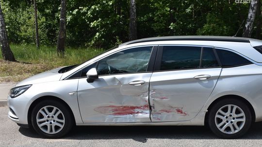 Dalnia. Pijany spowodował wypadek i uciekł (zdjęcia)