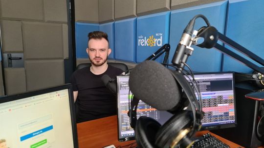 Dominik Kamiński (Radio Rekord) inny niż na antenie...