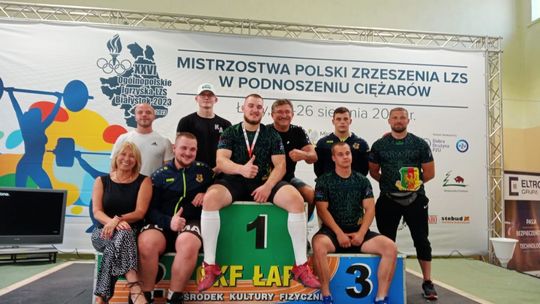 Dwa złota i srebro ciechanowskiej Mazovii w prestiżowych zawodach