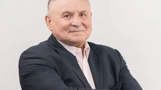 Działa w okręgu płocko-ciechanowskim. Poseł Waldemar Olejniczak w ciężkim stanie po zderzeniu z łosiem