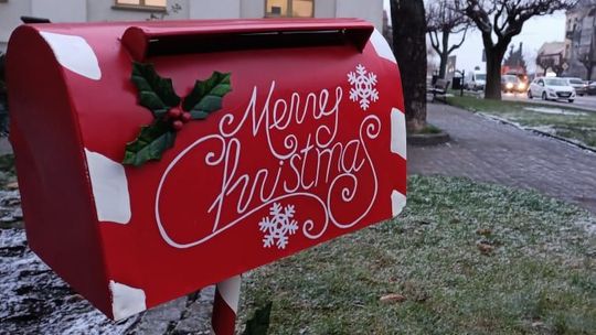 Dzieci z Mławy listy do Mikołaja mogą wrzucać do skrzynki przy ratuszu