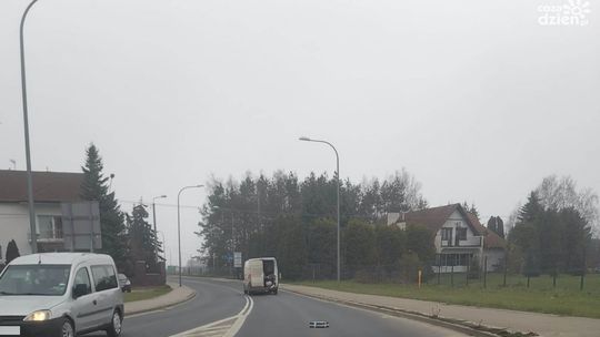 Dziś paczka nie dotrze do celu? Otwarte drzwi w kurierskim busie
