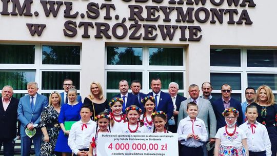 Gmina Załuski z pełnowymiarową halą sportową!
