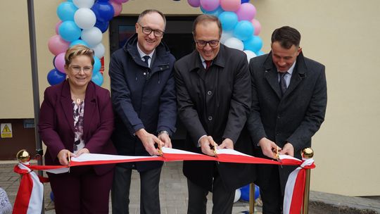 Uroczyste przecięcie wstęgi