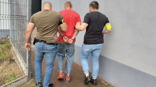 Grozi mu dożywocie za śmierć 48-latka z Nowego Miasta. Ukrywał się na drugim końcu Polski