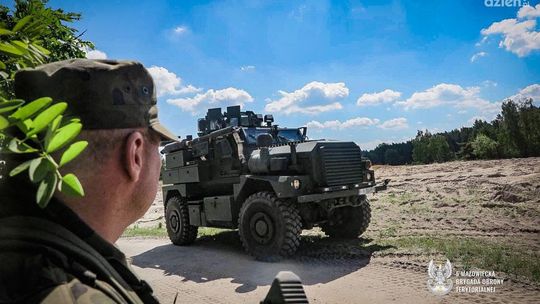 Intensywny weekend szkoleniowy 5 Mazowieckiej Brygady Obrony Terytorialnej: Ćwiczenia z 1 Warszawską Brygadą Pancerną