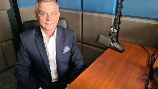 Jacek Świderski: Oświata kosztem inwestycji