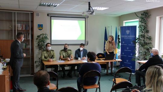 Jak zatrudnić cudzoziemca? PUP w Ciechanowie zorganizował konferencję
