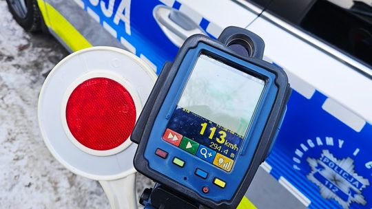 Jechał Lexusem. Miał za ciężką nogę. Stracił prawo jazdy na 3 miesiące