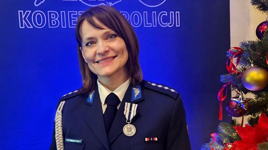 Jej głos słyszycie także u nas. Anna Pawłowska z Mławy wyróżniona podczas Gali 100-lecia Policji Kobiecej