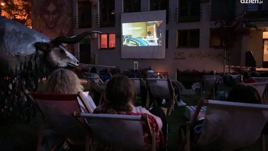 Kino leżakowe przeniesione!