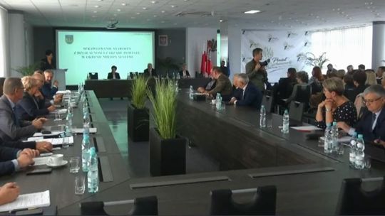Koalicja się sypie. Joanna Potocka-Rak zakłada nowy klub i zabiera trzy radne z PSL 