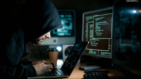 Kolejna ofiara oszustwa internetowego w Ciechanowie