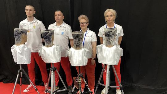 Kolejny dobry występ Katarzyny Jarzębskiej na fryzjerskich Mistrzostwach Świata OMC Hairworld Paryż 2022
