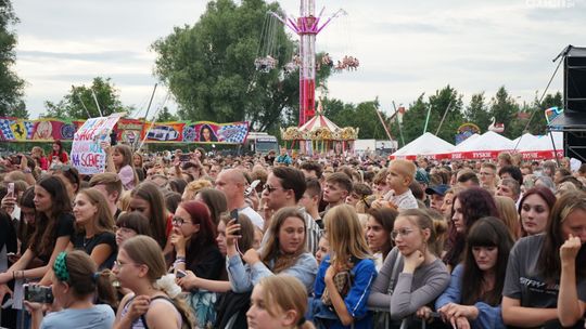 Koncertowe szaleństwo w Ciechanowie! Takiego rozpoczęcia wakacji miasto nie zapomni [zdjęcia]