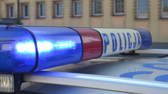 Policyjne światła na radiowzie