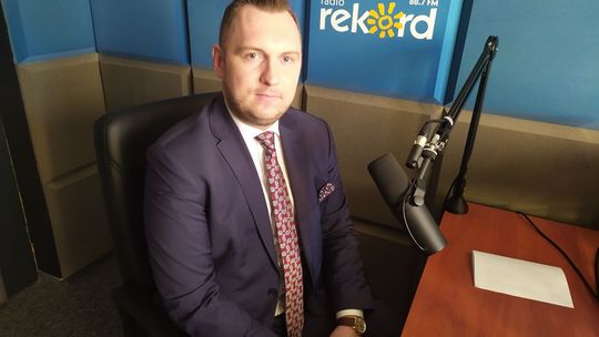 Konrad Wojnarowski: Pod respiratorami leżą osoby niezaszczepione