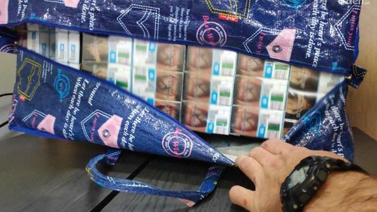 Kontrabanda na targowisku w Strzegowie, zatrzymana obywatelka Rosji