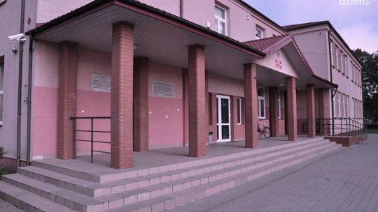Koronawirus w podstawówce w Sońsku. Uczniowie przeszli na naukę zdalną