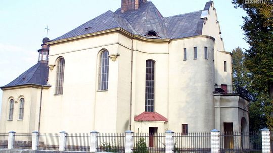 Ksiądz z Łopacina z koronawirusem - wiernych szuka ciechanowski sanepid