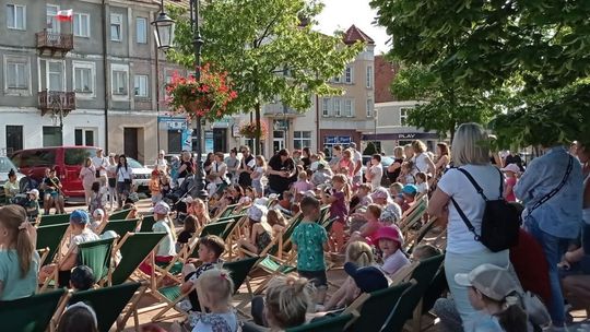Kultura dla całej rodziny: Teatr i kino w Przasnyszu