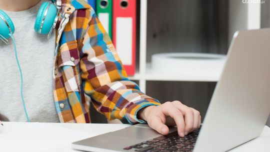 Laptopy także dla miejskich szkół