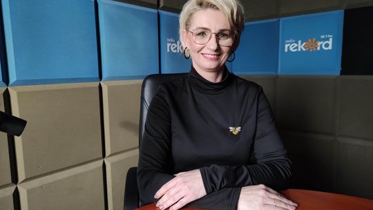 Lena Koniecka: Zakaz słodyczy w świątecznych paczkach podzielił mieszkańców