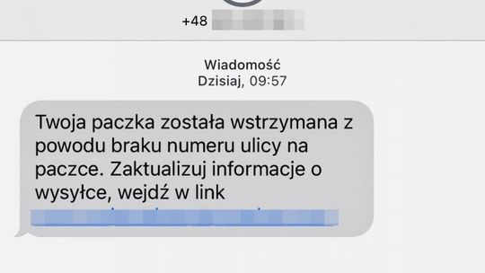 Link o wstrzymanej paczce to pułapka. Kobieta straciła prawie 3,5 tys. złotych 