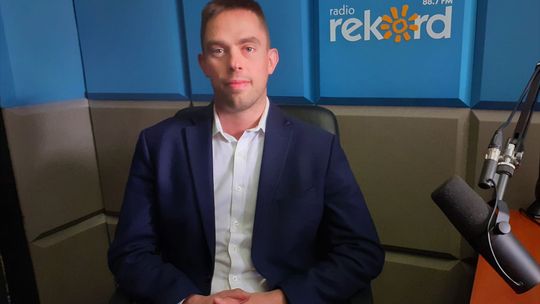 Łukasz Gąsiorowski, prezes Klub Sportowego Ciechan i Szymon Kołecki w Radiu Rekord