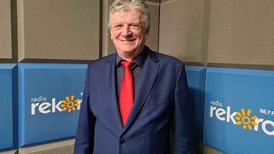 Marek Kiwit: Rządzący łatwo wypłaszczają krzywą zachorowań- robią mniej badań