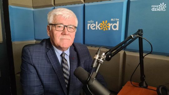 Marek Piotrowicz: Nie damy rady dalej dokładać do oświaty w tak dużych procentach
