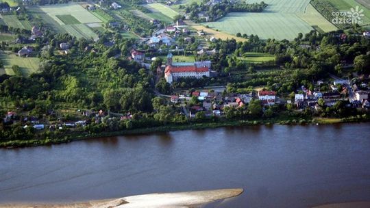 Mieszkańcy powiedzieli TAK! Czerwińsk nad Wisłą znowu miastem